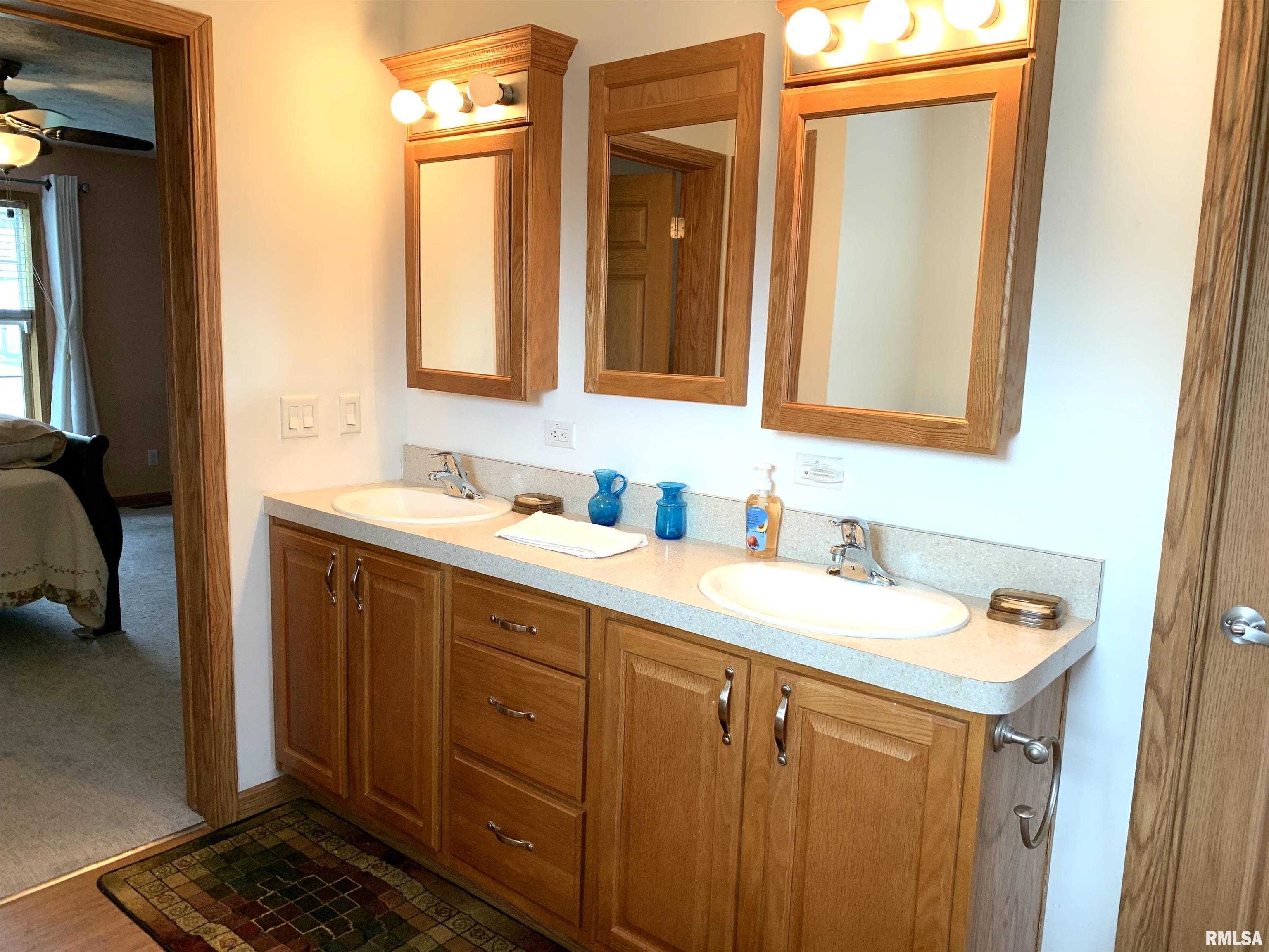 2800 Vía Rosso, Unit 90 Springfield, IL 62703 - Photo 28 of 46 Gallery Image 28