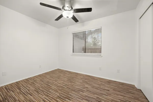 $1,550 | 1411 Gracy Farms Lane, Unit 73, Austin, TX 78758