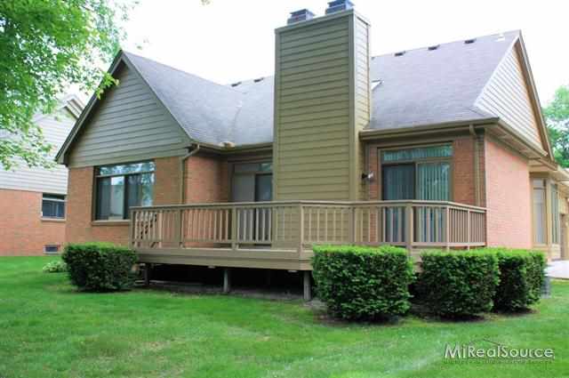 1139 Bluebird Drive Rochester, MI 48307 - Photo 2 of 17 31151660-1.JPG