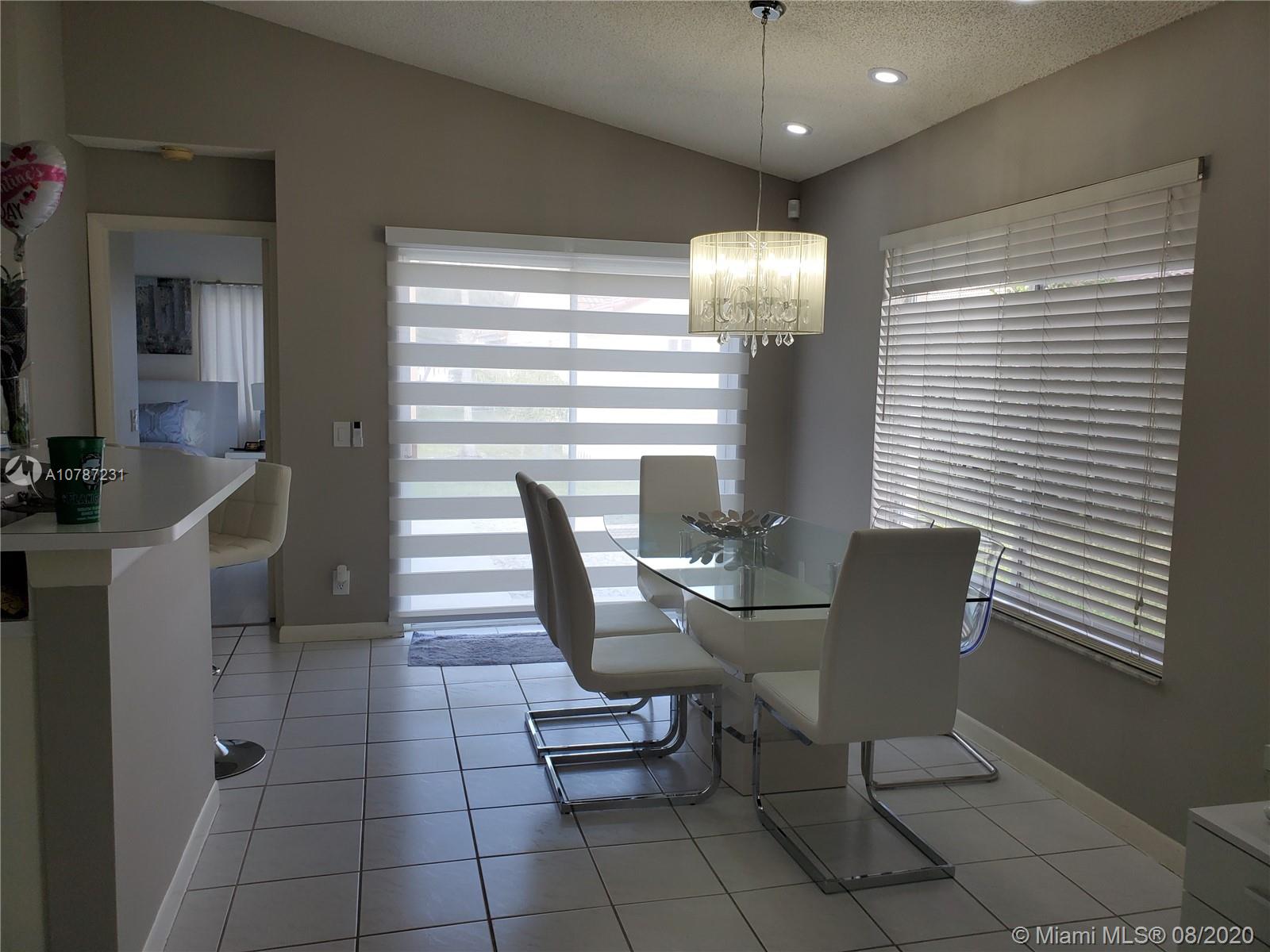 455 Talavera Road Weston, FL 33326 - Photo 7 of 19 Gallery Image 7