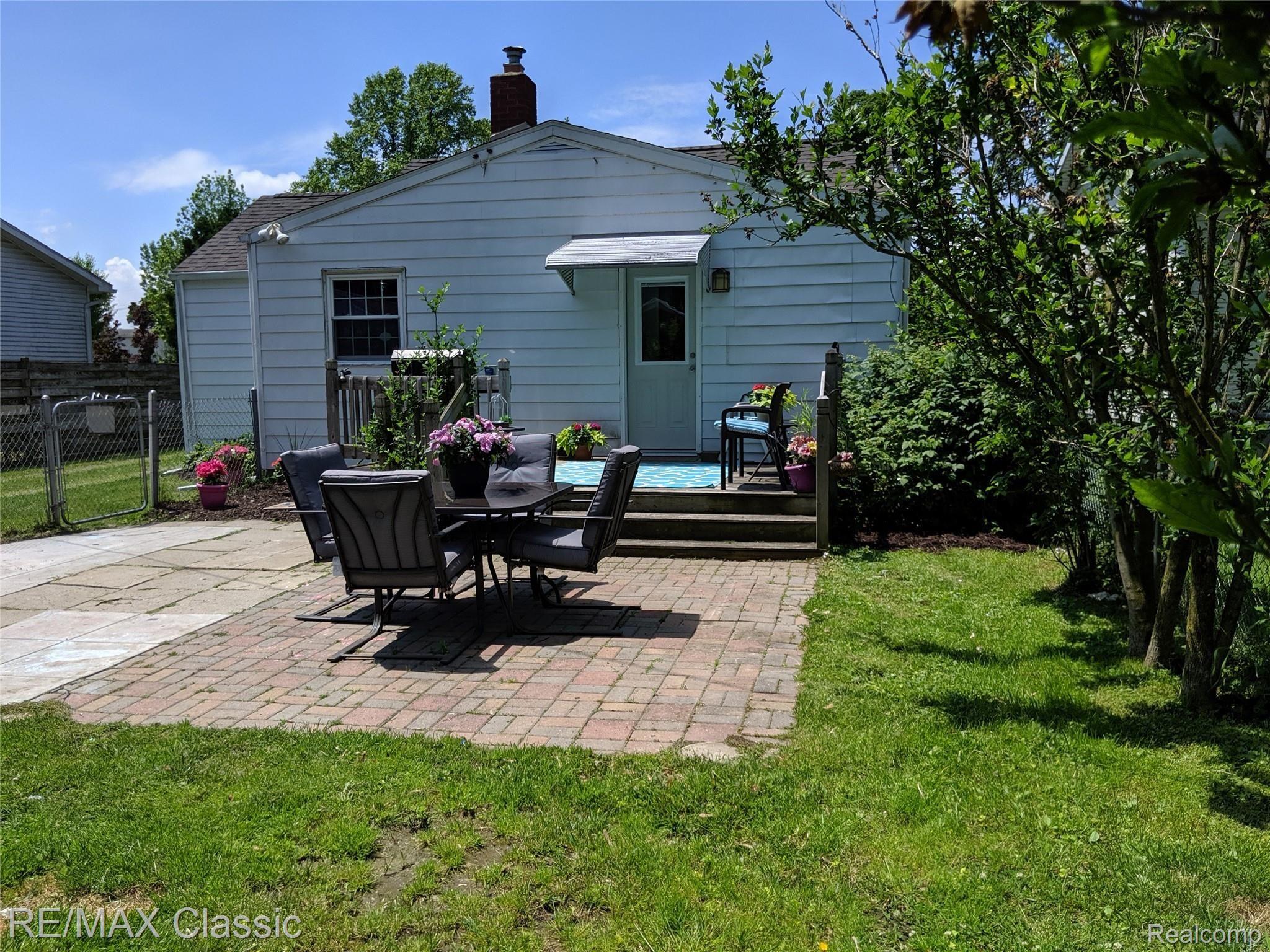 2276 Vivian Road Monroe, MI 48162 - Photo 30 of 40 IMG_20190618_141213.jpg