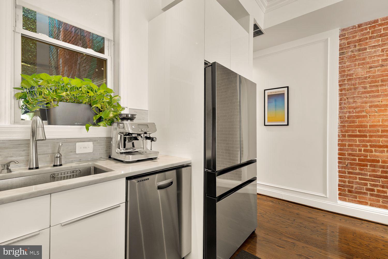 1518 8th Street Northwest Washington, DC 20001 - Photo 9 of 43
