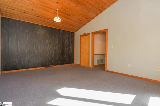 $350,000 | 113 Court Street, Pickens, SC 29671