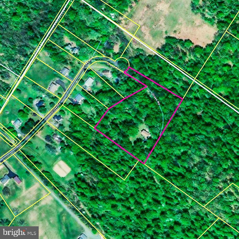 2010 Gross Road Pottstown, PA 19464 - Photo 15 of 62 4.47 Acre Secluded Parcel