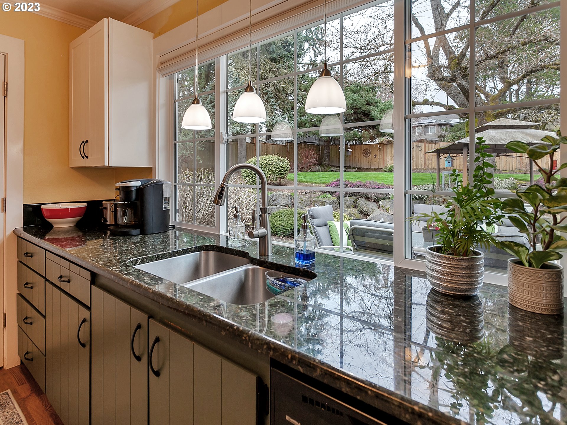 15550 Southwest Bull Mountain Road Tigard, OR 97224 - Photo 7 of 25 Gallery Image 7
