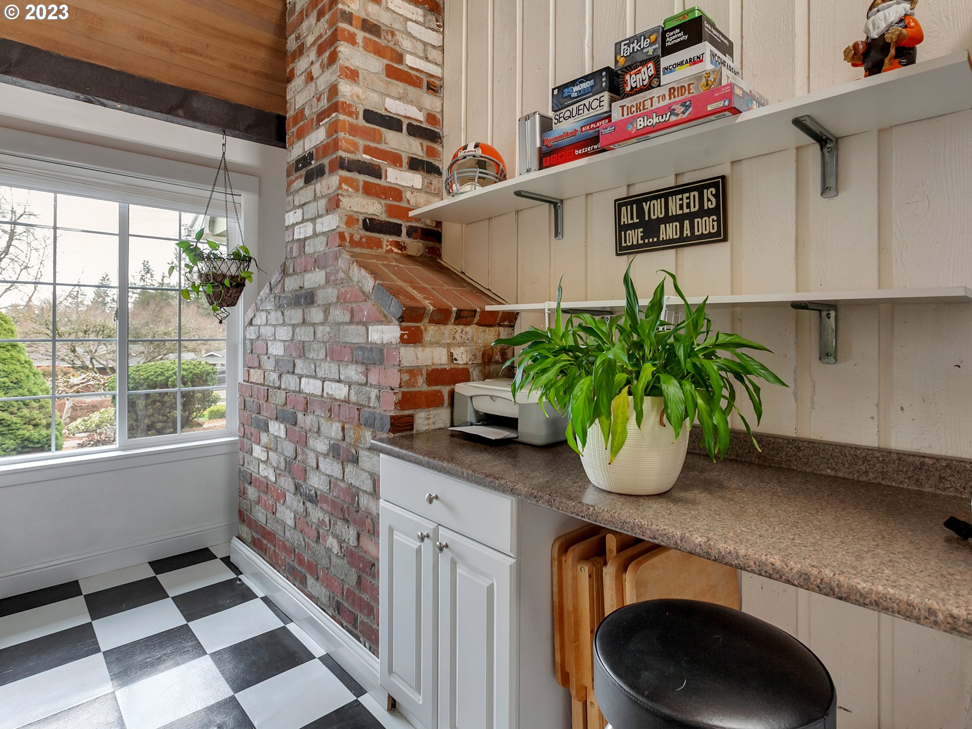 15550 Southwest Bull Mountain Road Tigard, OR 97224 - Photo 10 of 25 Gallery Image 10
