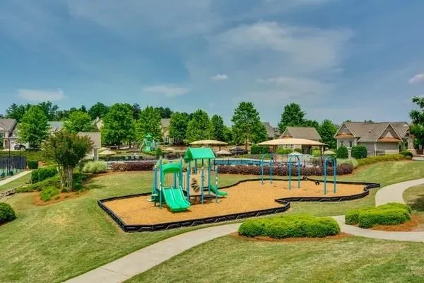 $3,000 | 515 Village Arbor Park Northwest, Suwanee, GA 30024