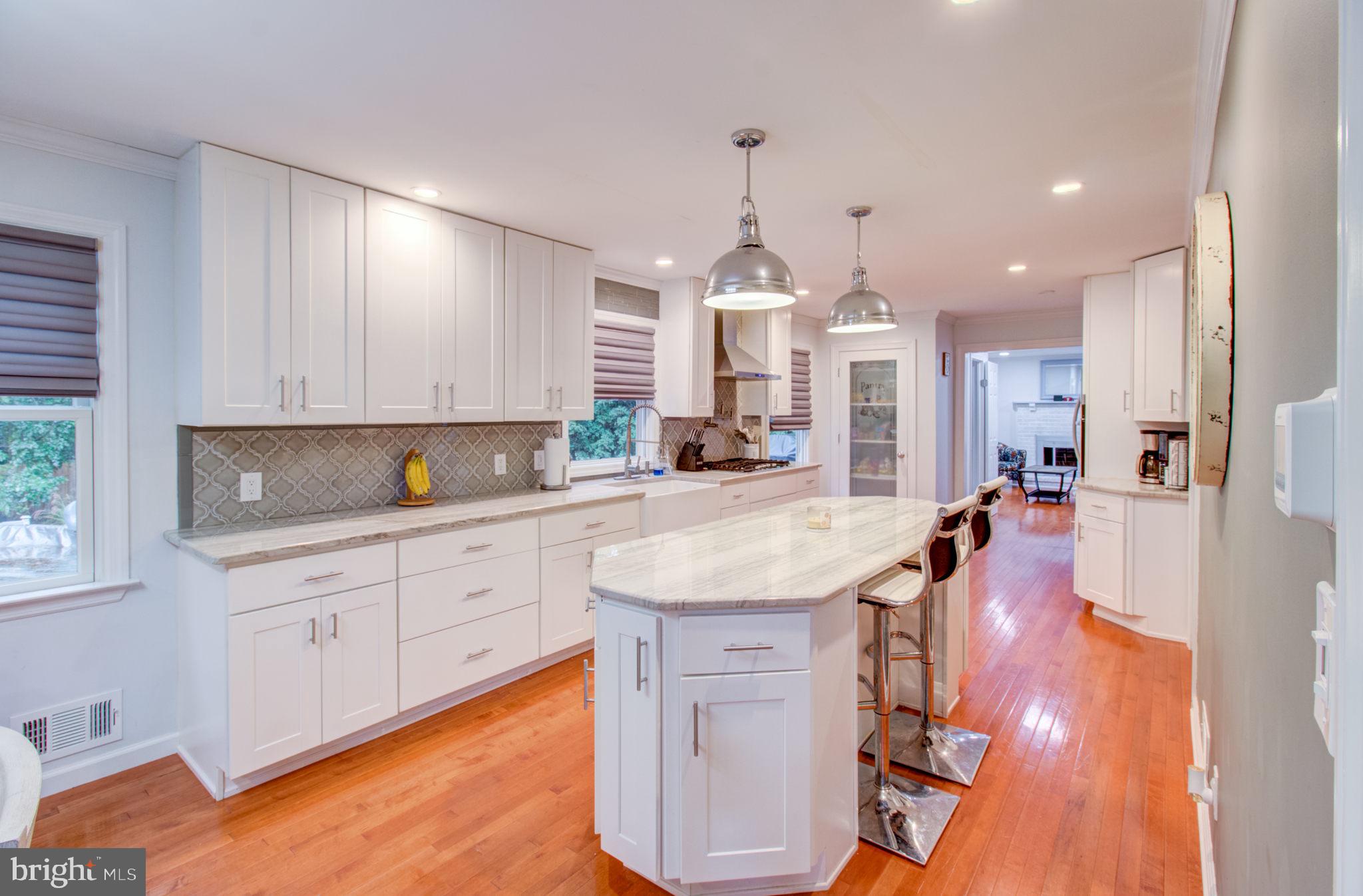 89 Whitehall Road Hamilton, NJ 08690 - Photo 13 of 41