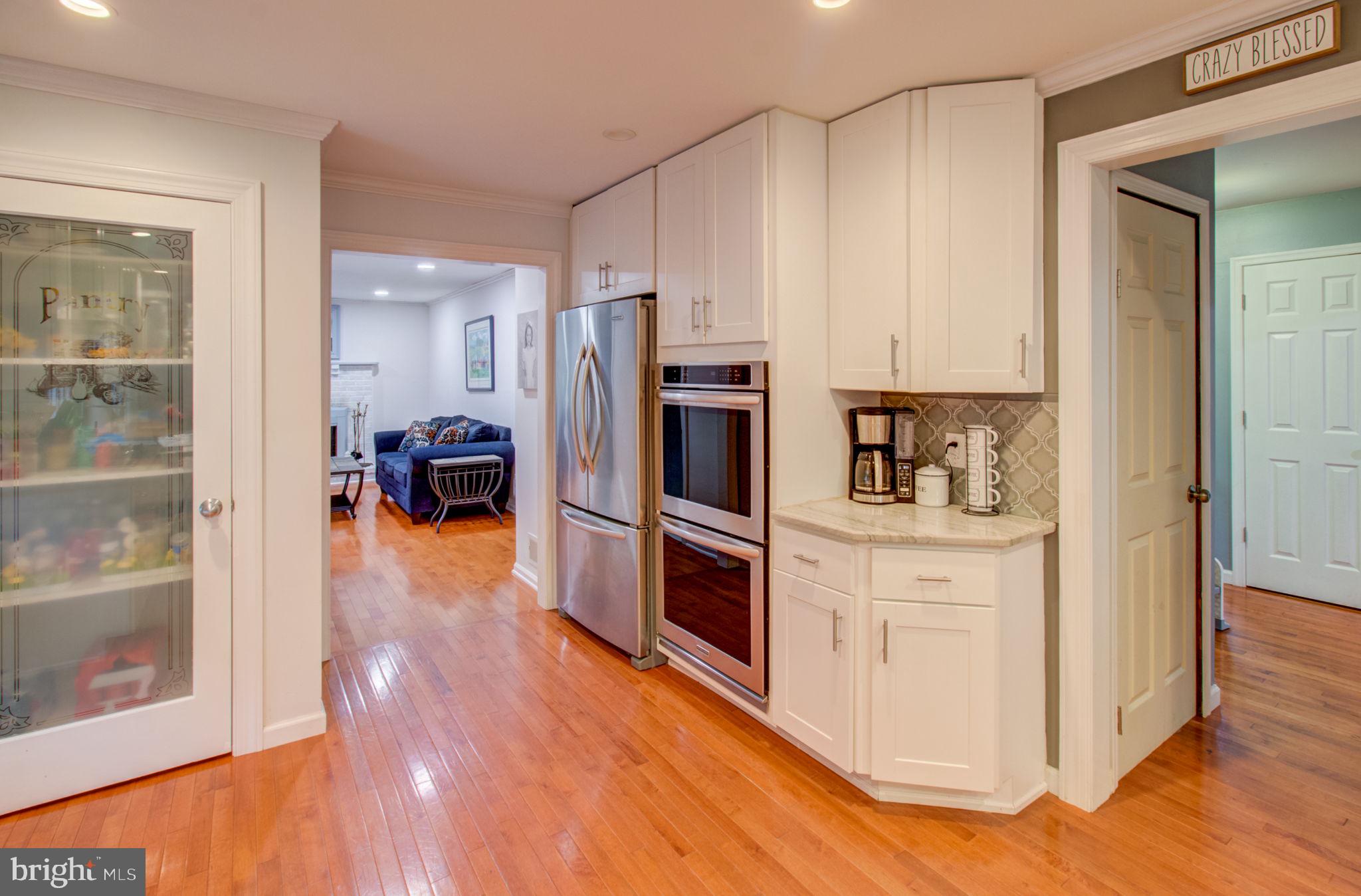 89 Whitehall Road Hamilton, NJ 08690 - Photo 14 of 41