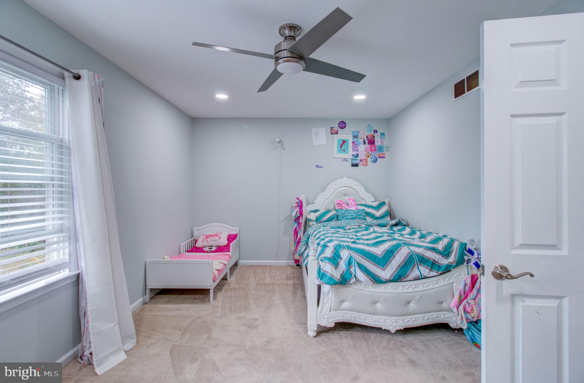 89 Whitehall Road Hamilton, NJ 08690 - Photo 28 of 41
