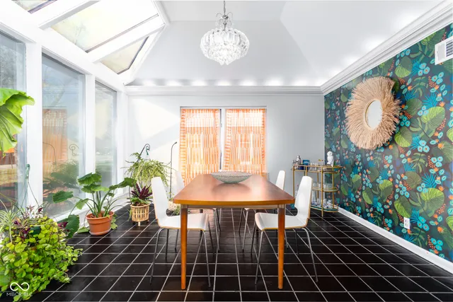 $450,000 | 60 Kessler Blvd E Drive, Indianapolis, IN 46220