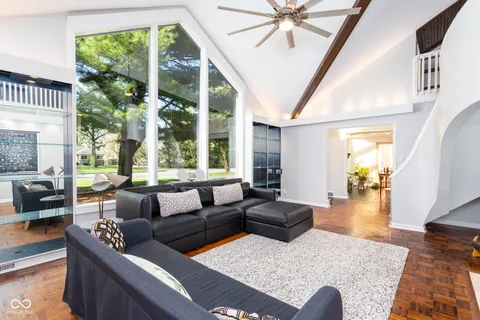 $450,000 | 60 Kessler Blvd E Drive, Indianapolis, IN 46220