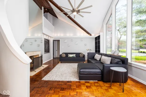 $450,000 | 60 Kessler Blvd E Drive, Indianapolis, IN 46220