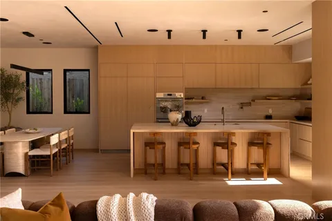 $4,094,000 | 4140 Kraft Avenue, Studio City, CA 91604