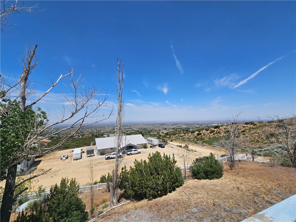 2831 Cygnet Road Pinon Hills, CA 92372 - Photo 32 of 32 View