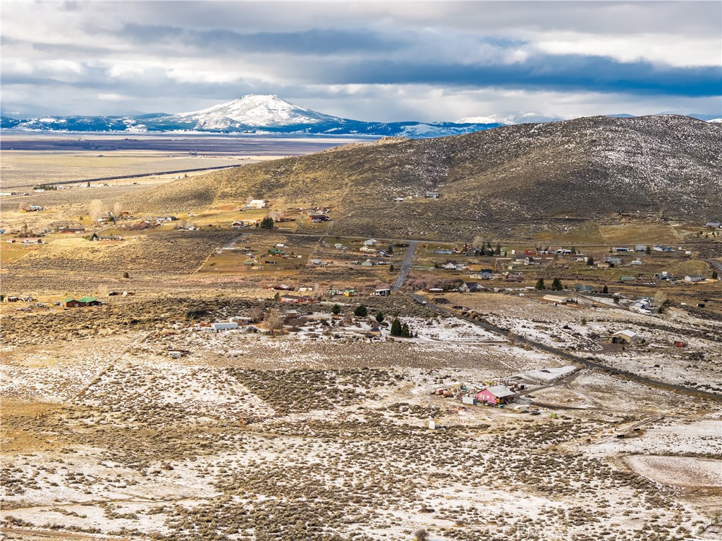 95273 Spring Drive Chilcoot, CA 96105 - Photo 27 of 49 a view of city and ocean