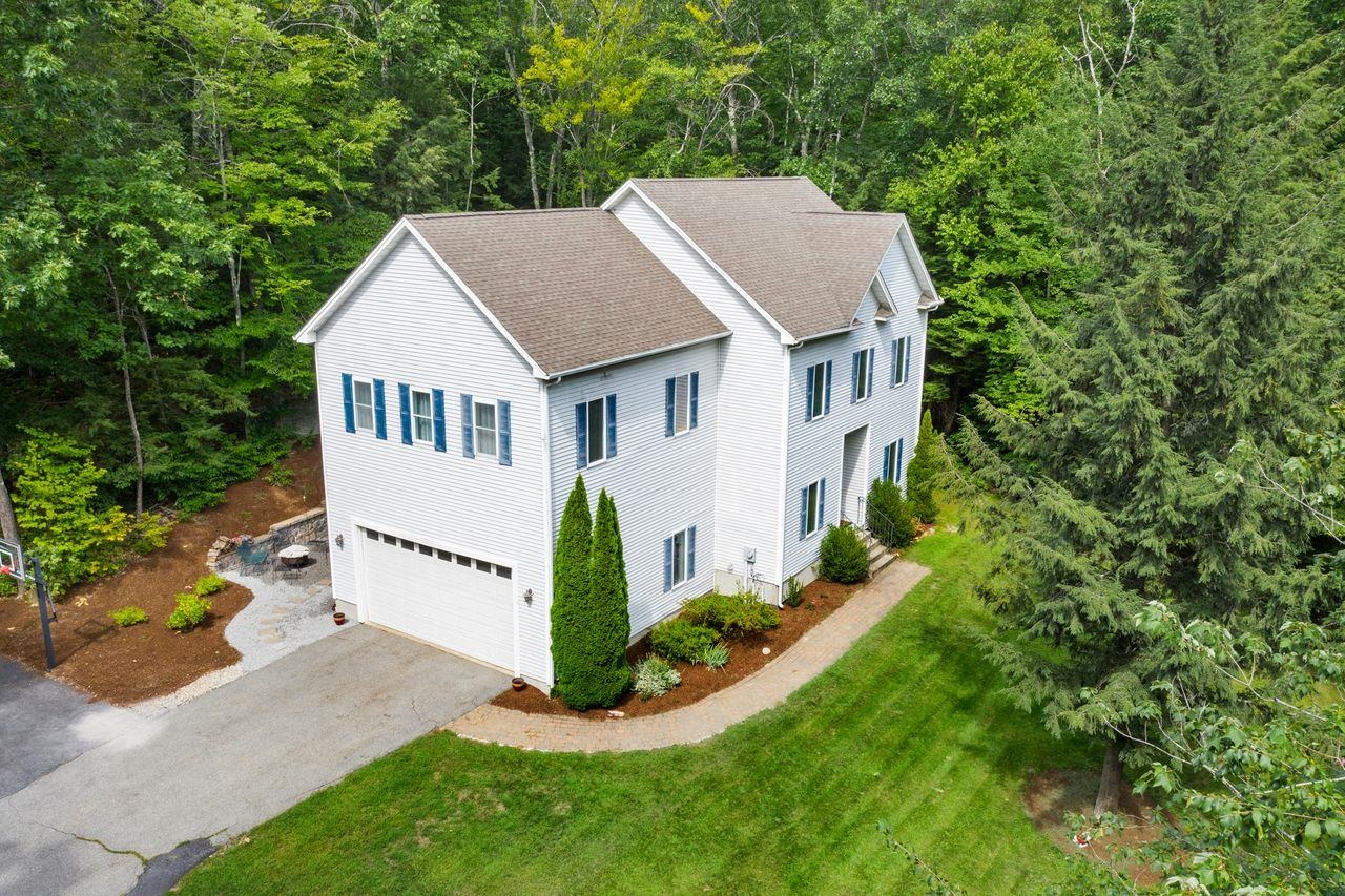 349 New Boston Road Bedford, NH 03110 - Photo 1 of 40