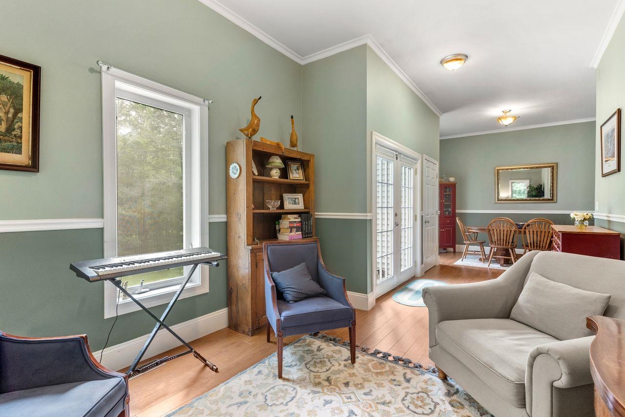 349 New Boston Road Bedford, NH 03110 - Photo 20 of 40