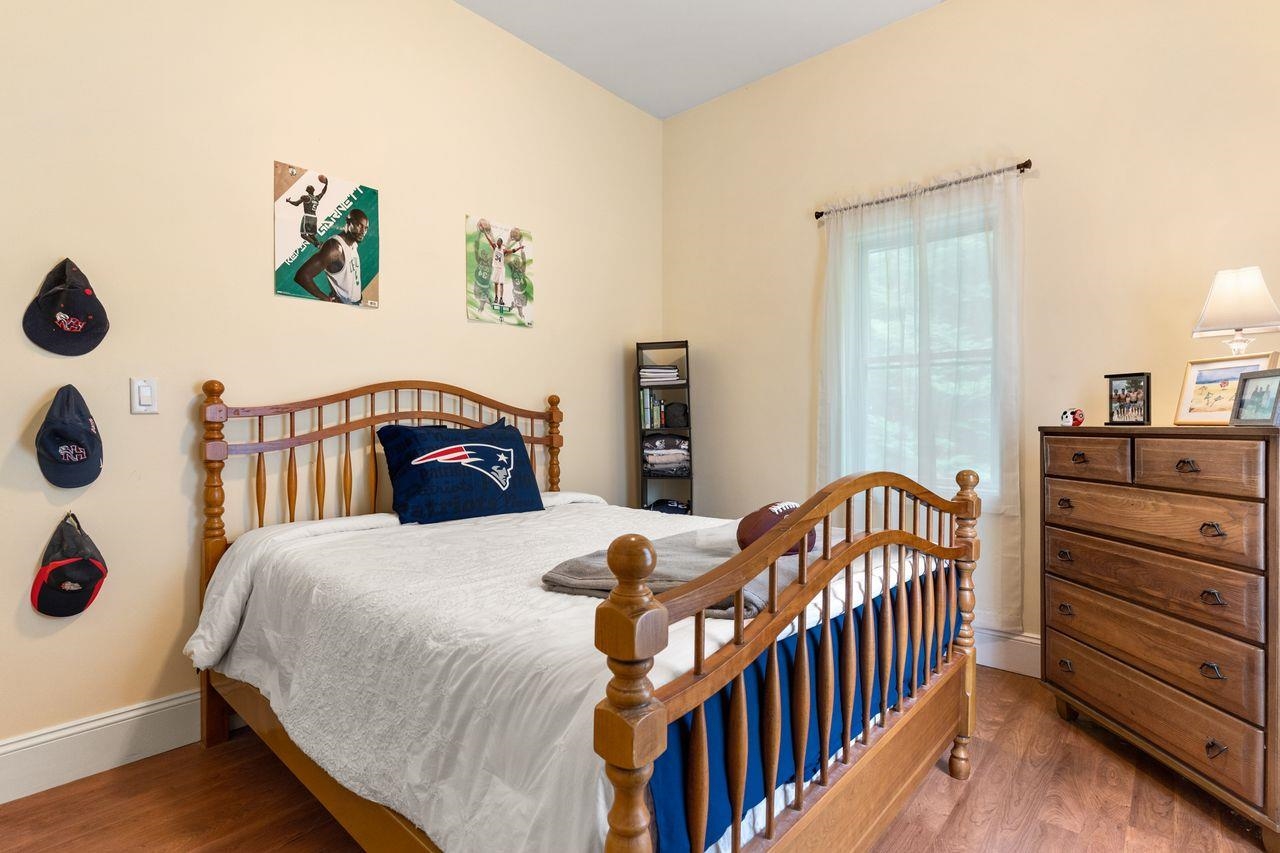 349 New Boston Road Bedford, NH 03110 - Photo 27 of 40