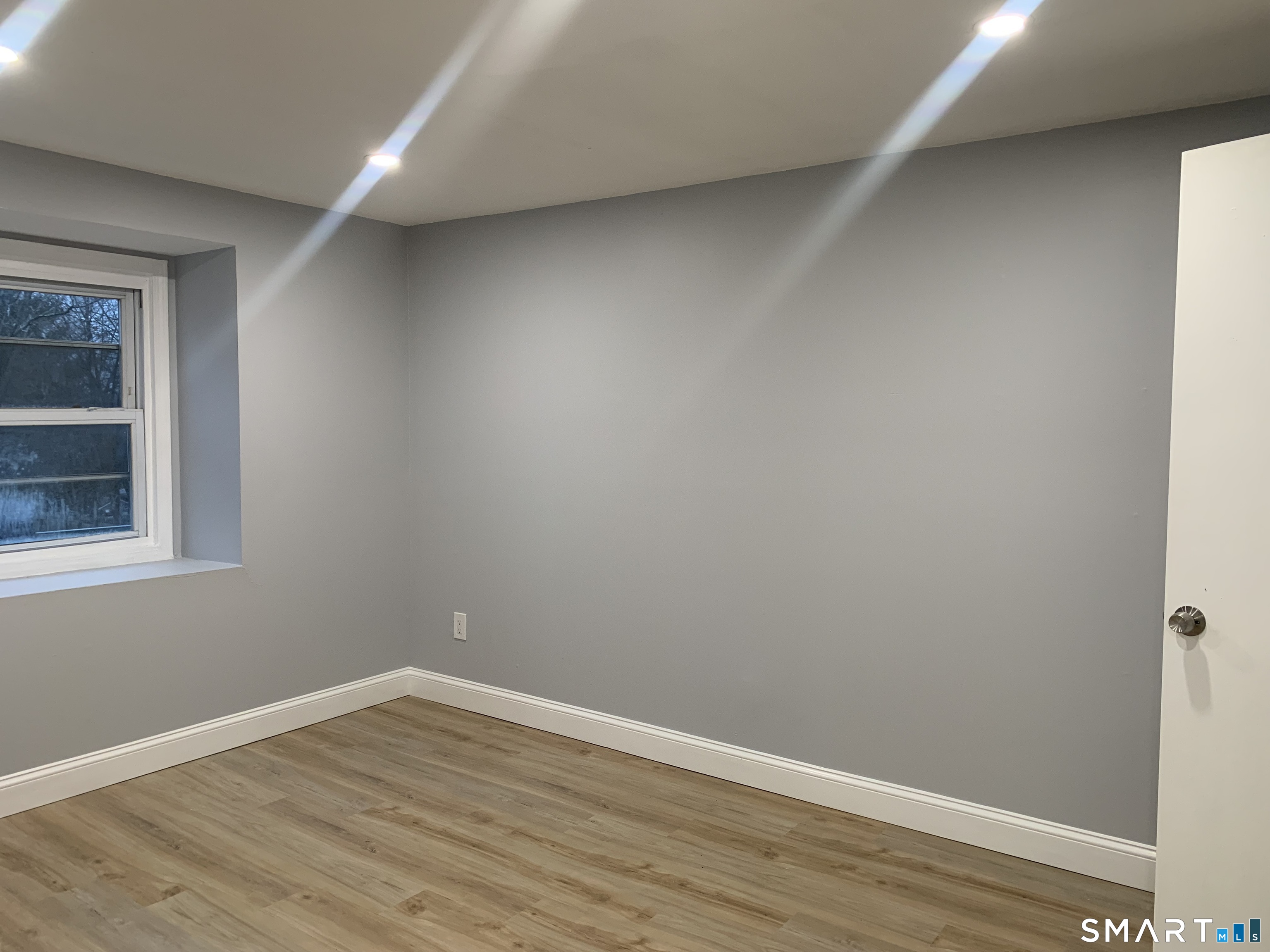 Undisclosed Address Waterbury, CT 06704 - Photo 5 of 9