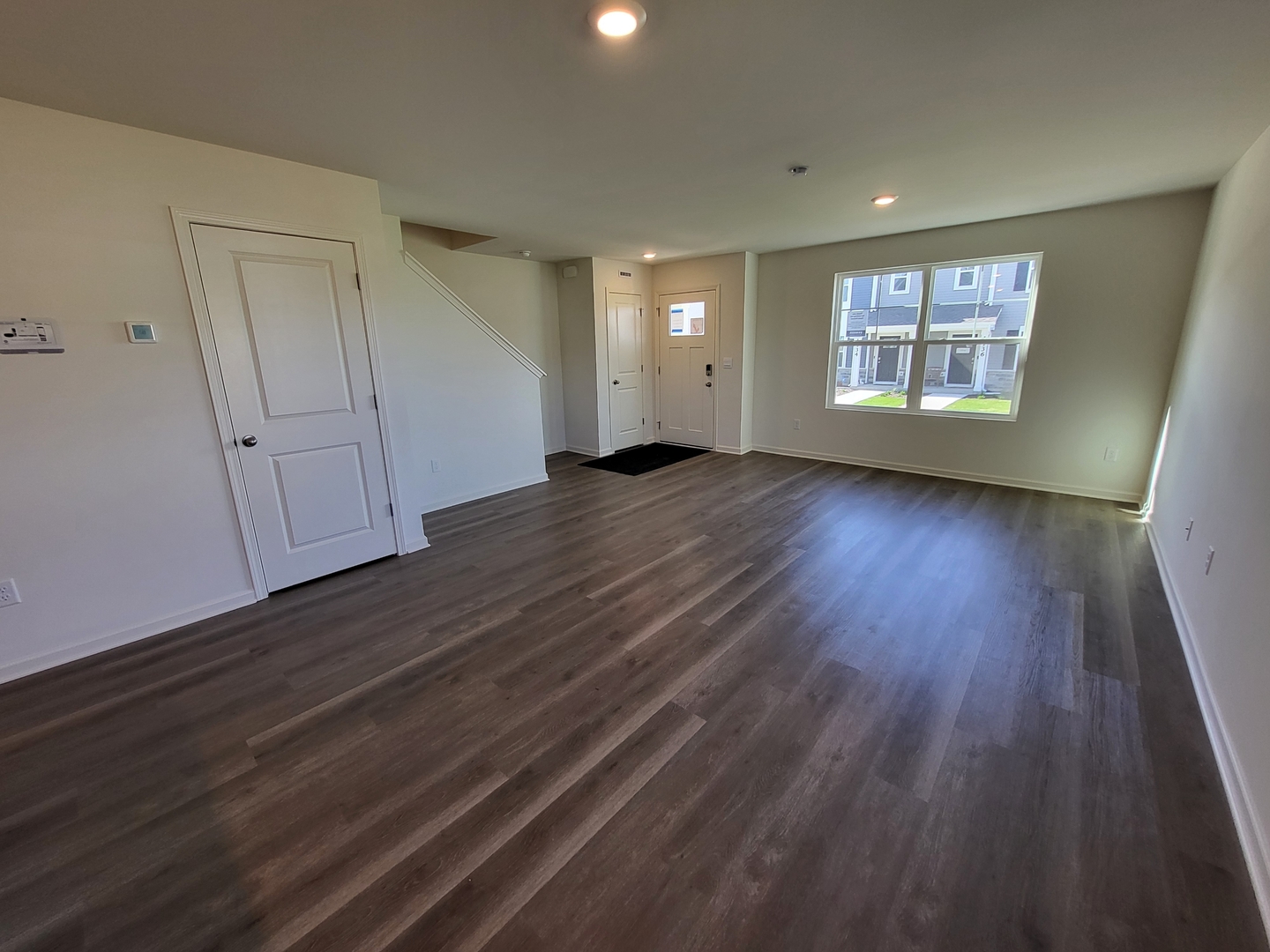 7051 Fair Oaks Road, Unit 31 Racine, WI 53403 - Photo 4 of 21 Gallery Image 4