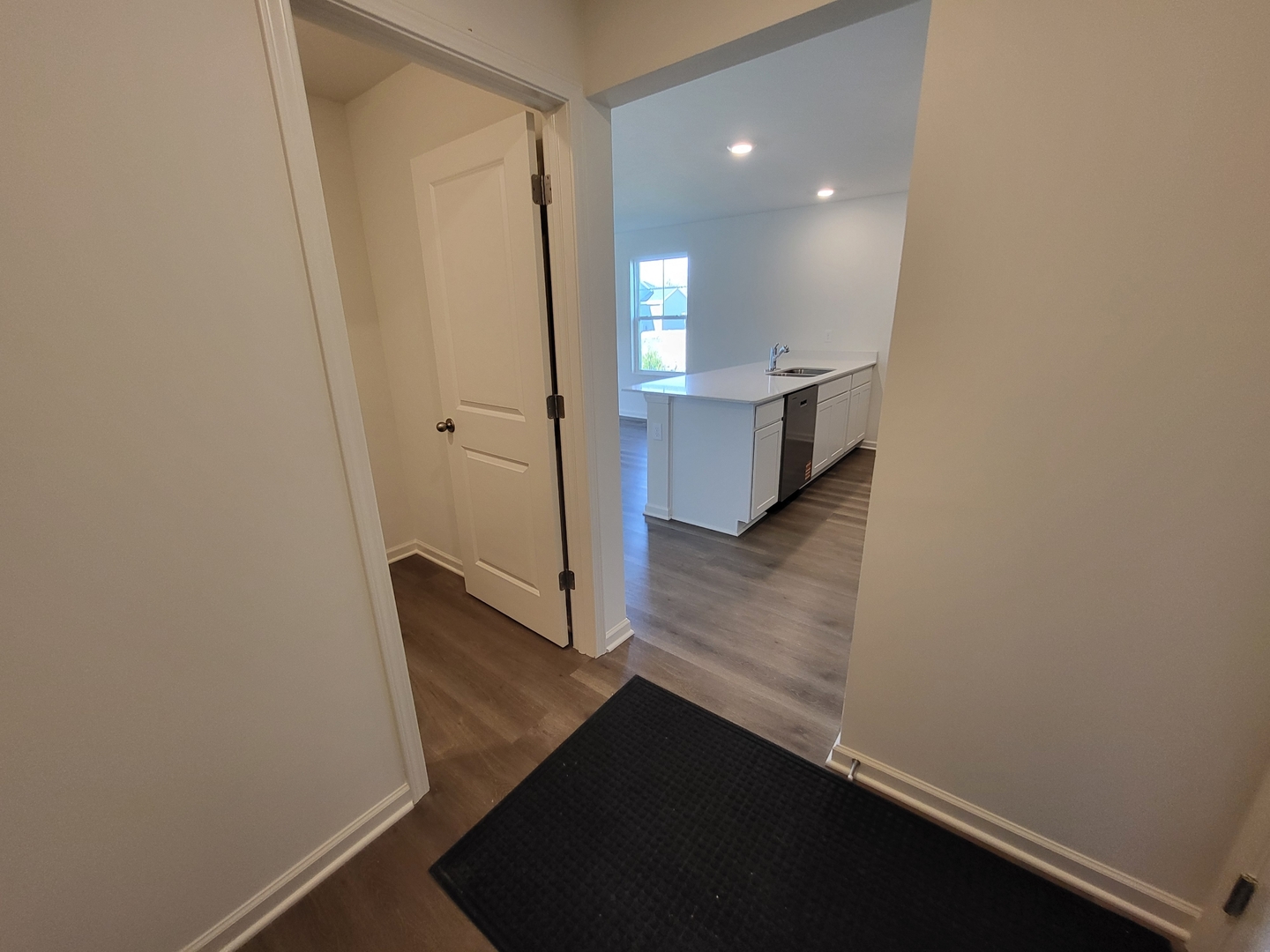 7051 Fair Oaks Road, Unit 31 Racine, WI 53403 - Photo 9 of 21 Gallery Image 9