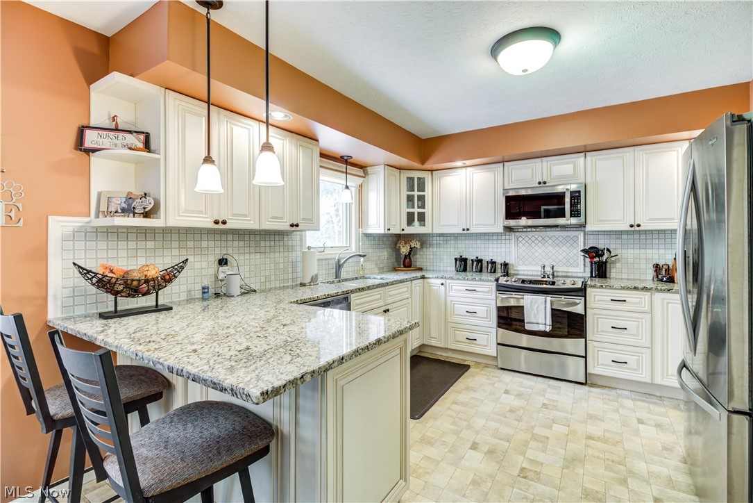 26298 Kennedy Ridge Road North Olmsted, OH 44070 - Photo 16 of 34 Gallery Image 16