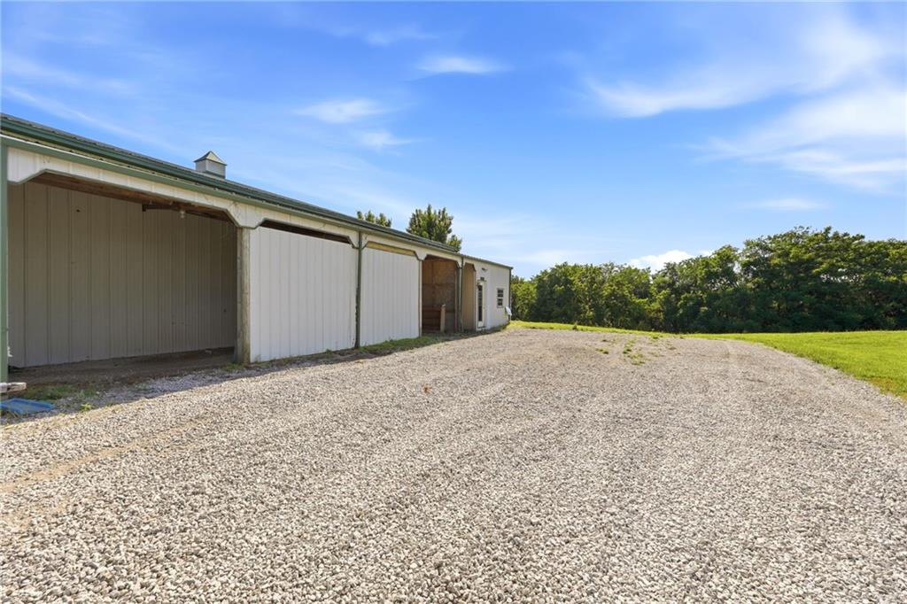 29706 East Easley Road Lee's Summit, MO 64086 - Photo 70 of 85
