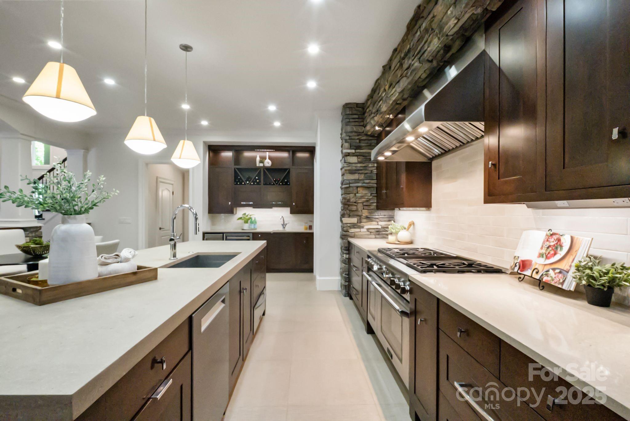 2915 Cutter Court Waxhaw, NC 28173 - Photo 7 of 46