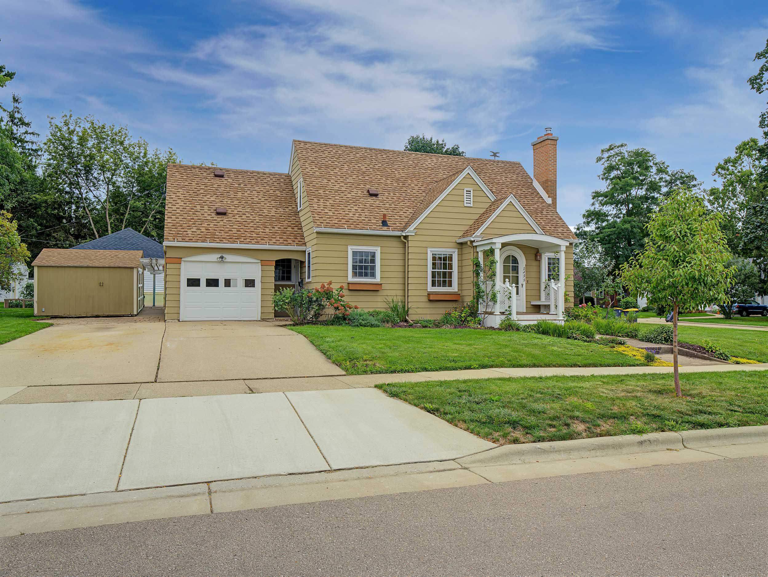2425 7th Street Monroe, WI 53566 - Photo 2 of 46 Gallery Image 2