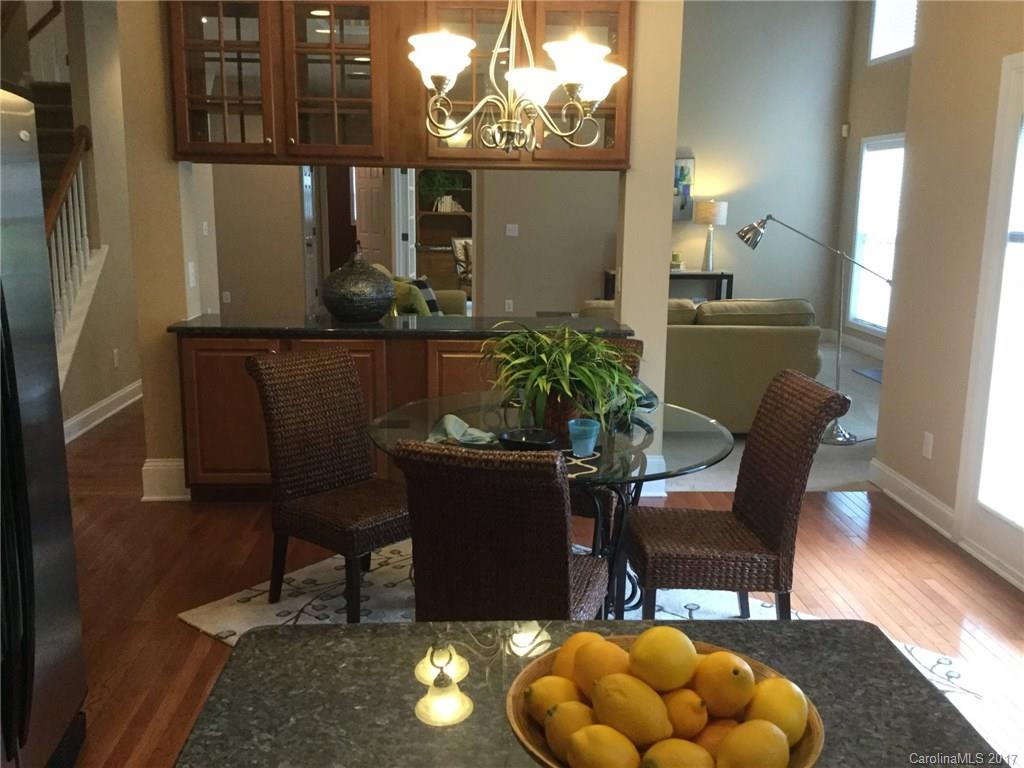11952 Erwin Ridge Avenue Charlotte, NC 28213 - Photo 4 of 21