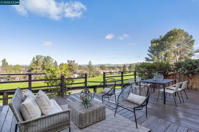 $949,000 | 1500 Siskiyou Drive, Walnut Creek, CA 94598
