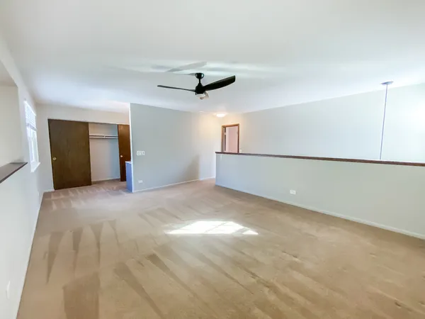 $2,500 | 643 Wilbur Court, Gurnee, IL 60031