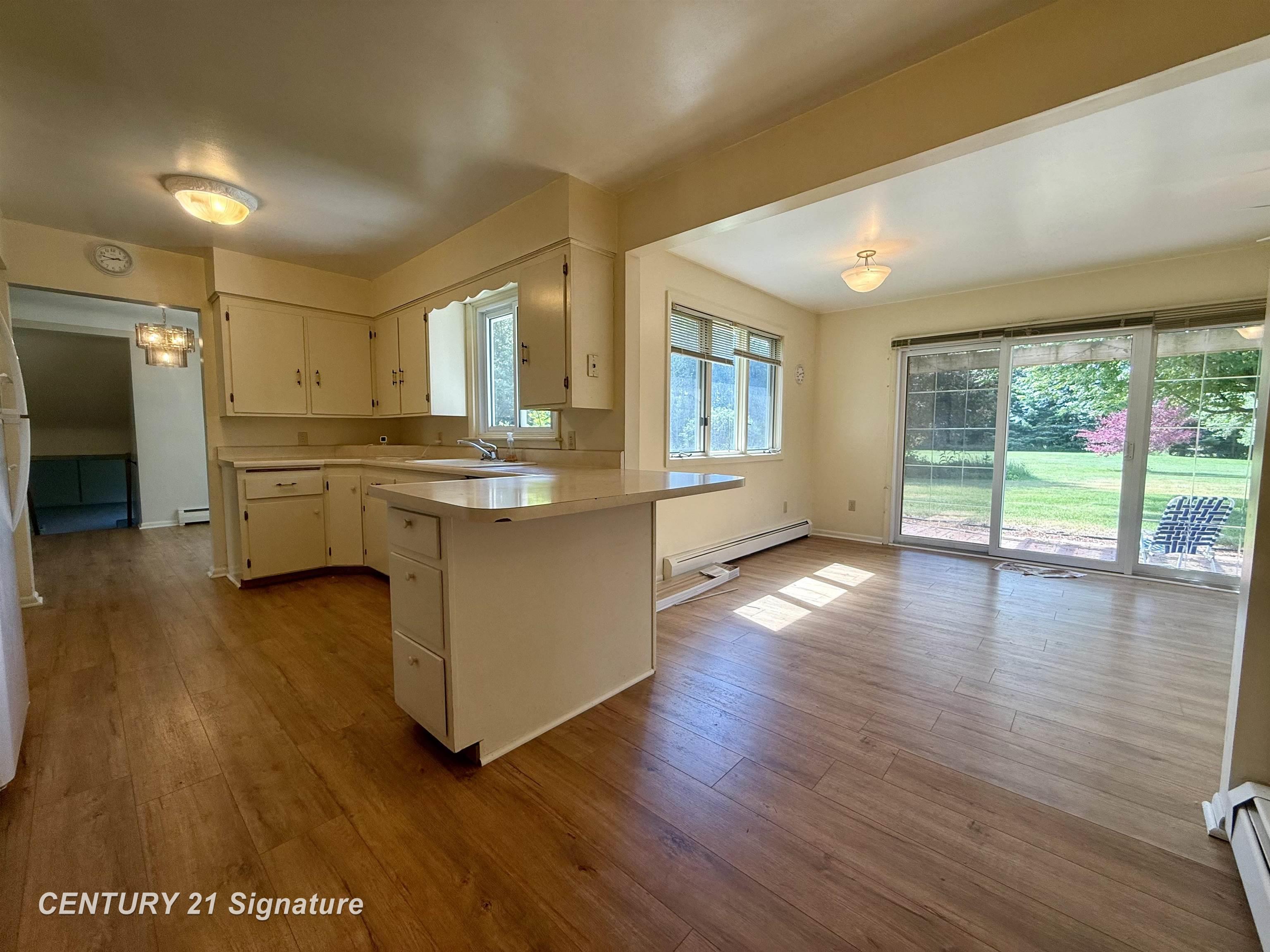 6641 Pierce Road Freeland, MI 48623 - Photo 17 of 31