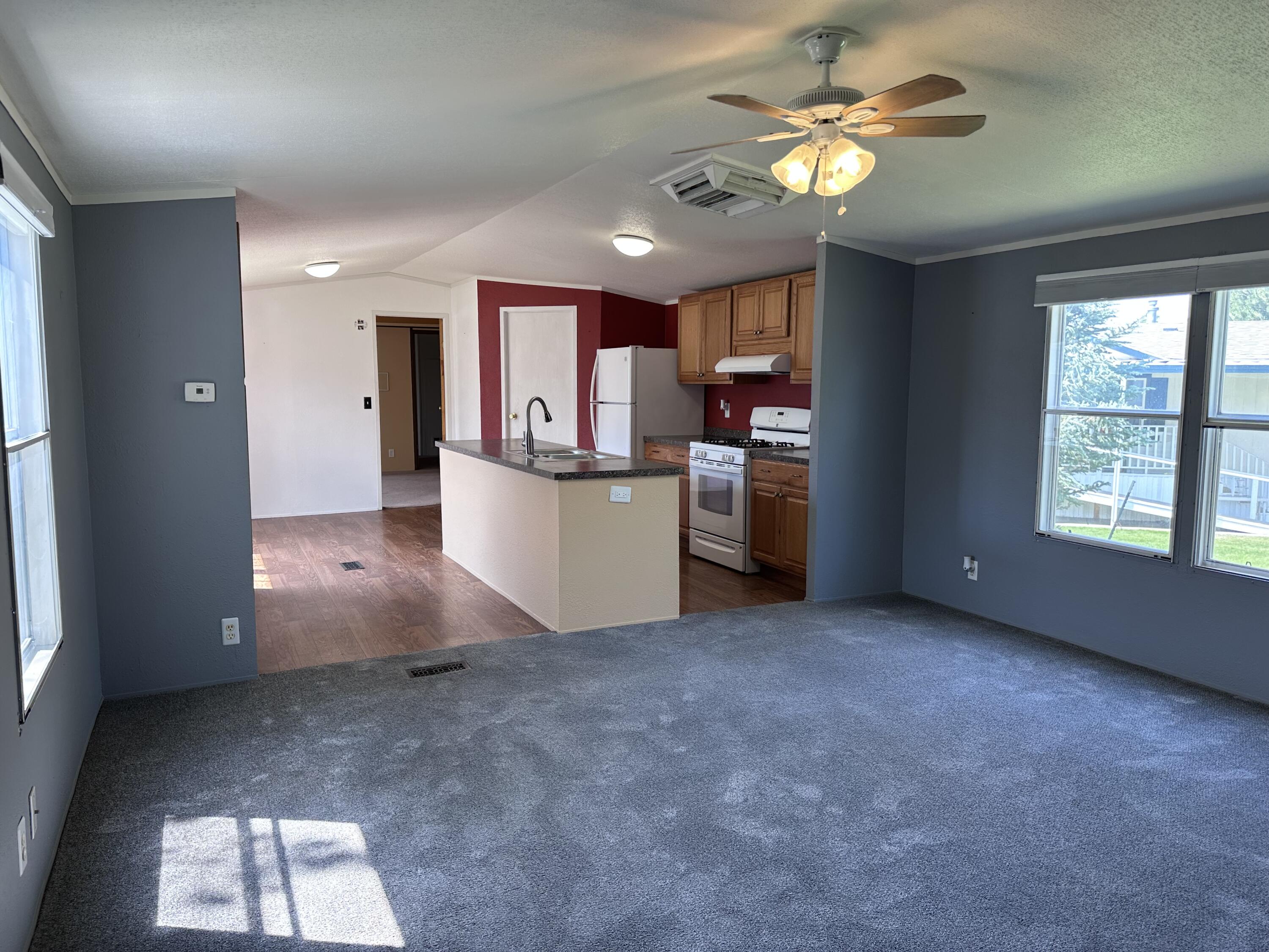 901 6530 Road Montrose, CO 81401 - Photo 5 of 14 IMG_2006