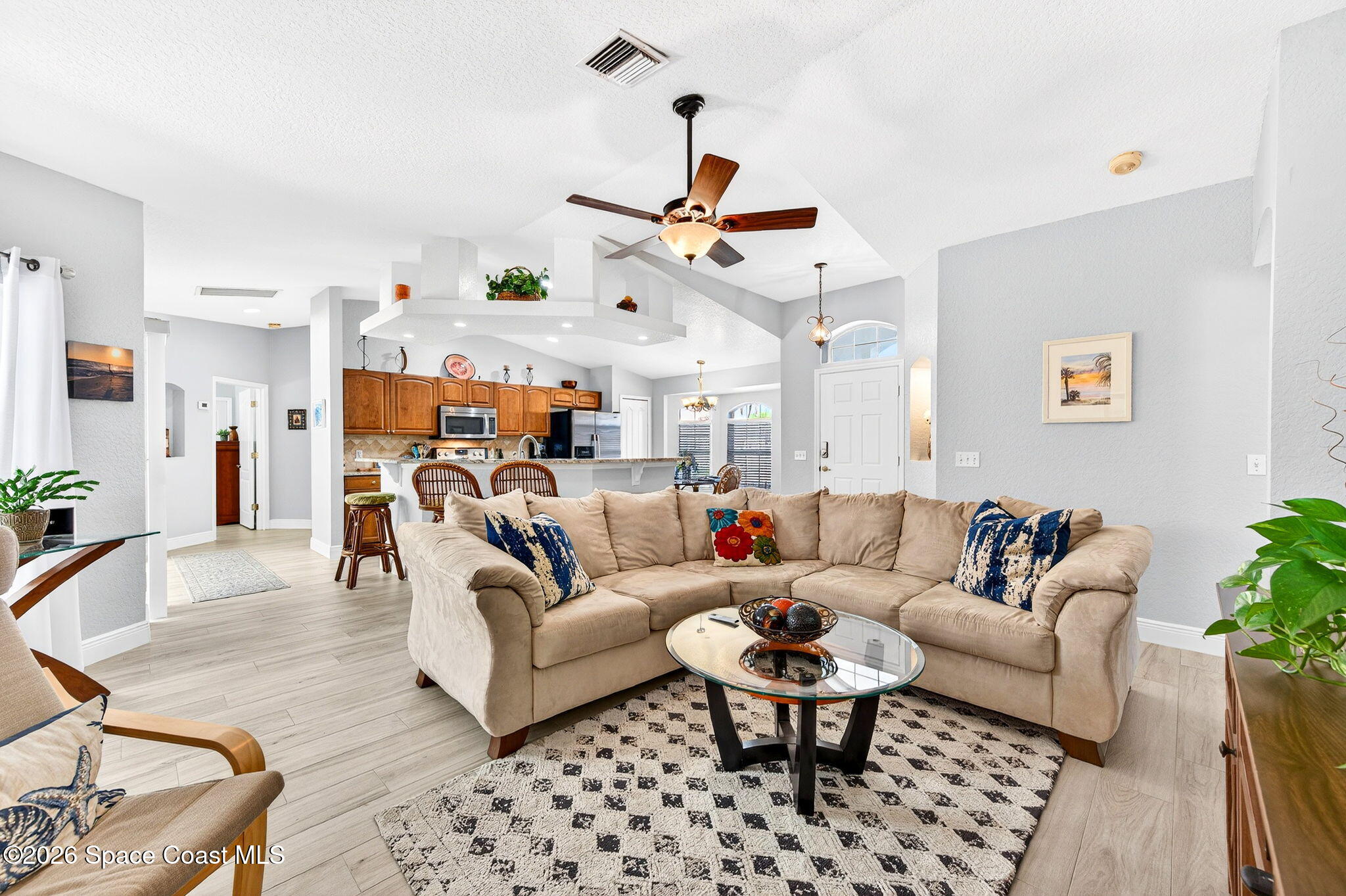 121 Ocean Ridge Drive Melbourne Beach, FL 32951 - Photo 27 of 41 a living room with furniture