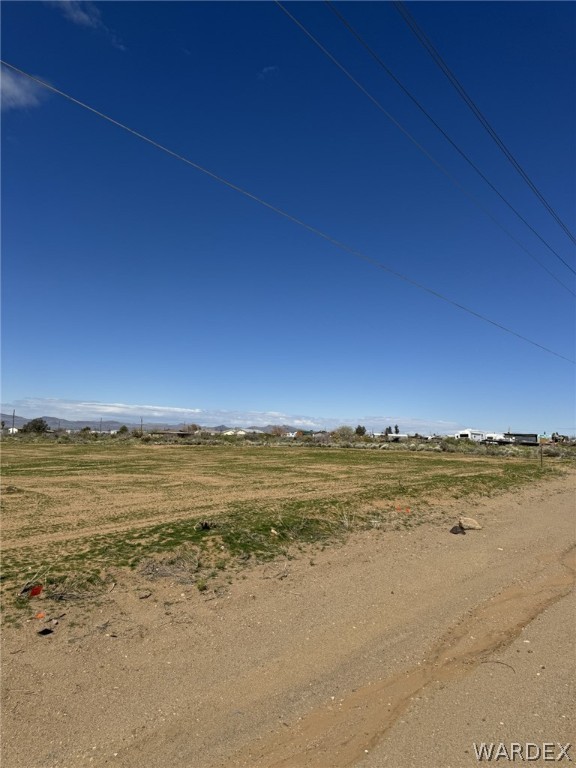 3341 Bacobi Road Golden Valley, AZ 86413 - Photo 11 of 19 a view of an ocean beach