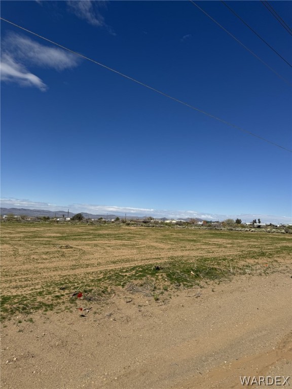 3341 Bacobi Road Golden Valley, AZ 86413 - Photo 12 of 19 a view of an ocean from a beach