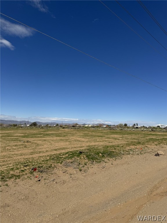 3341 Bacobi Road Golden Valley, AZ 86413 - Photo 10 of 19 a view of an ocean