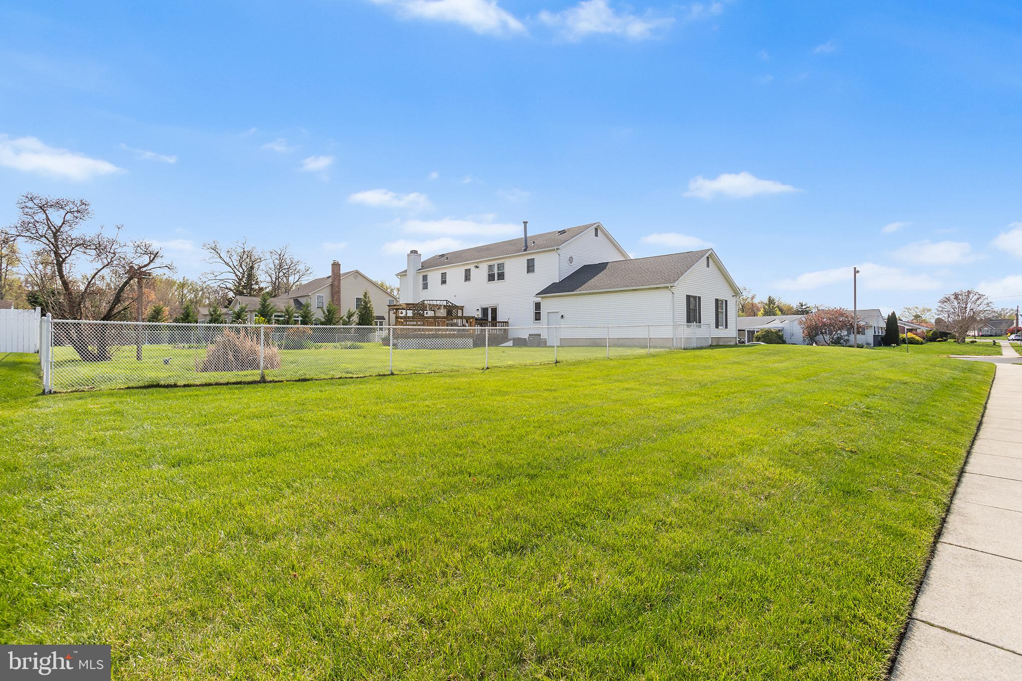 200 Casperson Street Gibbstown, NJ 08027 - Photo 4 of 64