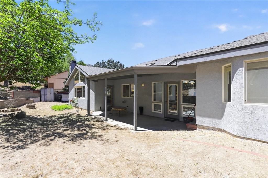 29560 Butterfield Way Tehachapi, CA 93561 - Photo 2 of 44