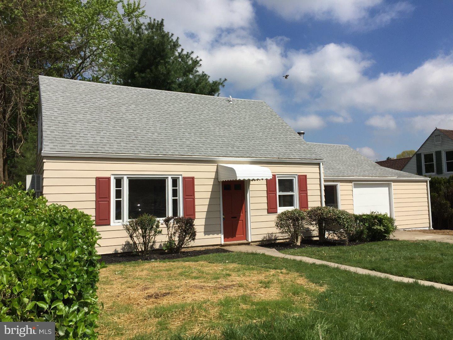 505 Lockheed Avenue Reading, PA 19601 - Photo 1 of 22