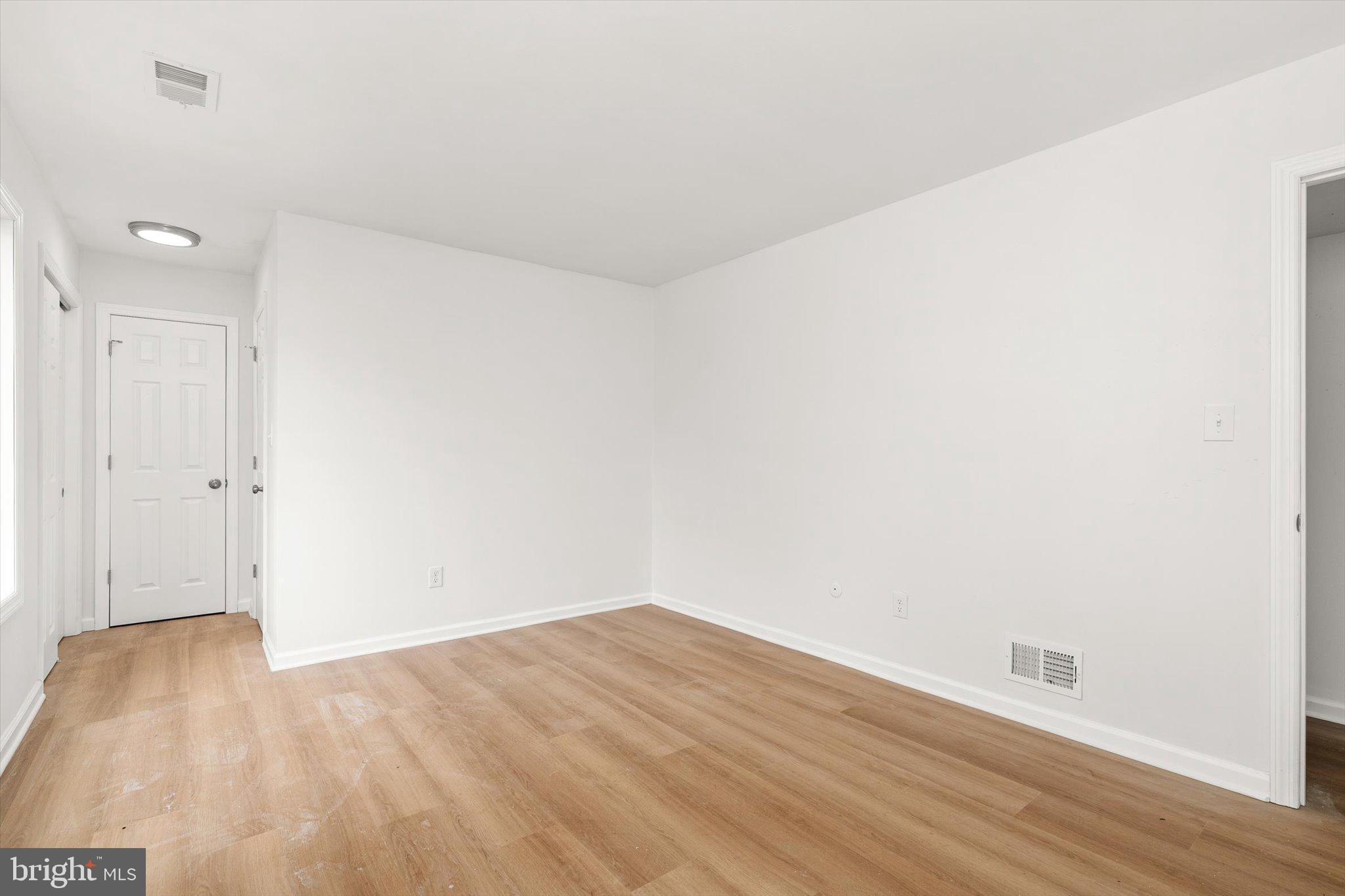 1 Avon East Windsor, NJ 08520 - Photo 14 of 22