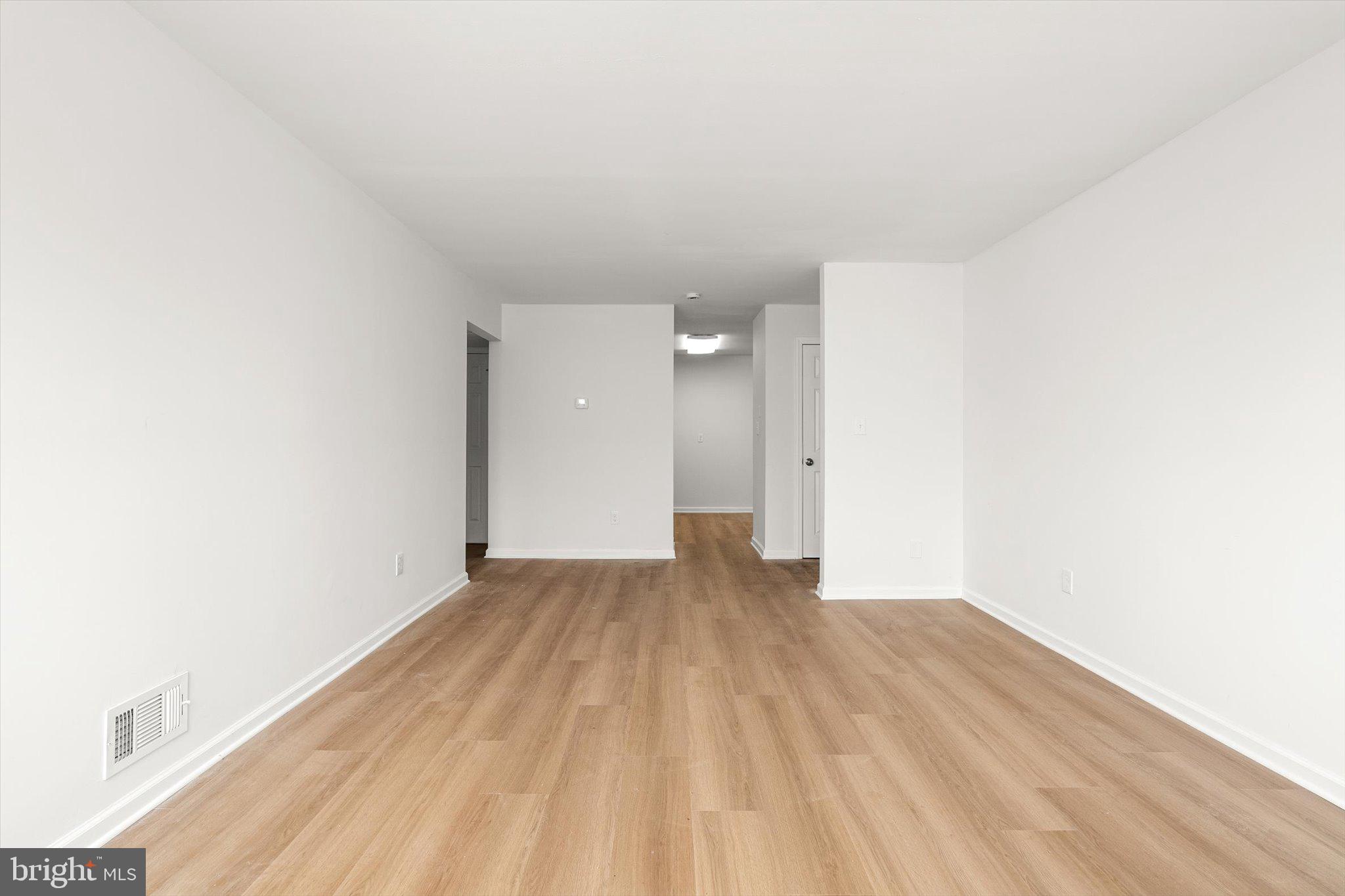 1 Avon East Windsor, NJ 08520 - Photo 5 of 22