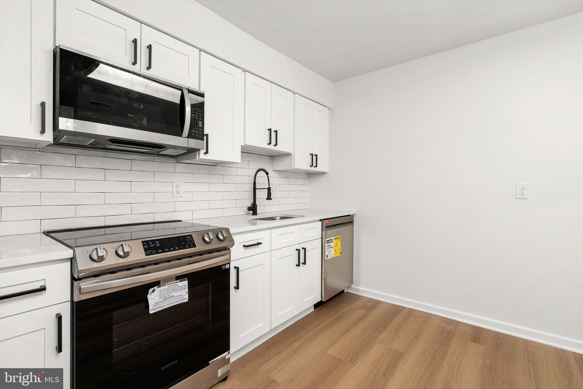 1 Avon East Windsor, NJ 08520 - Photo 6 of 22