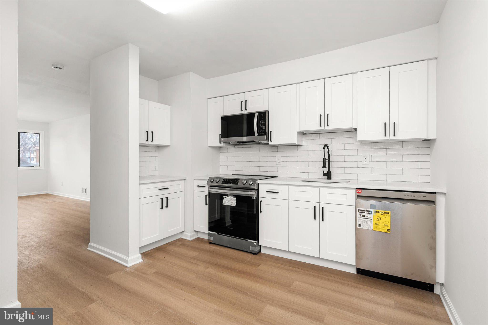 1 Avon East Windsor, NJ 08520 - Photo 7 of 22