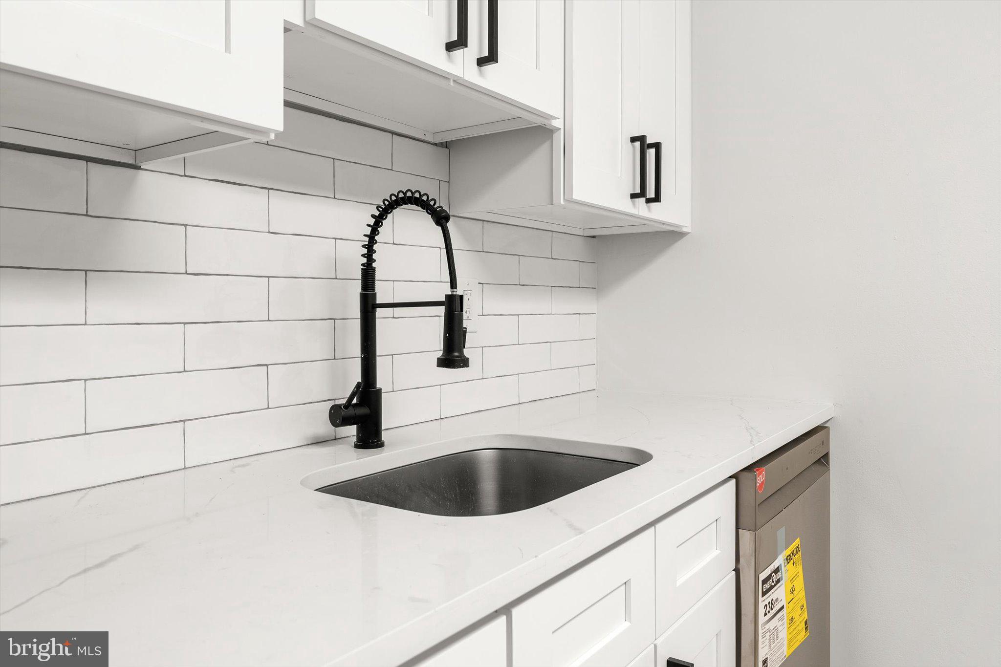 1 Avon East Windsor, NJ 08520 - Photo 8 of 22