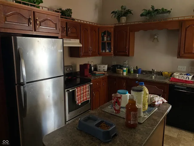 $185,000 | 101 West Locust Street, Shelbyville, IN 46176