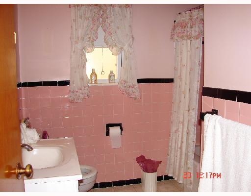 42 May Avenue McKees Rocks, PA 15136 - Photo 5 of 7 Other.