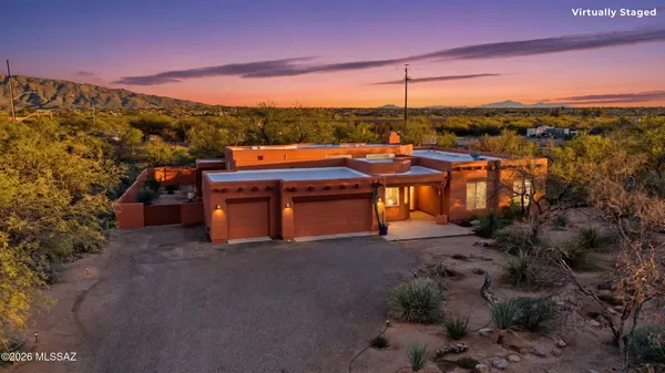 $699,900 | 10250 East Winding Trail, Tucson, AZ 85749